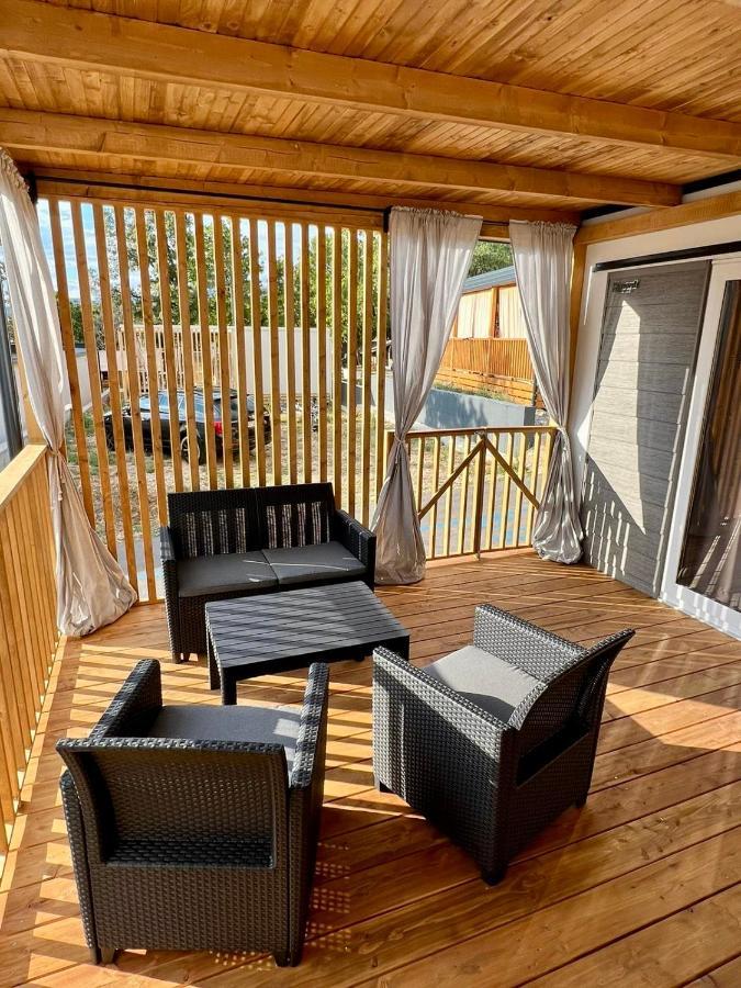 Villa Family Grand De Luxe Mobilhome Selce Exterior photo