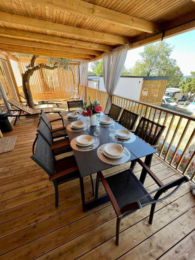 Villa Family Grand De Luxe Mobilhome Selce Exterior photo
