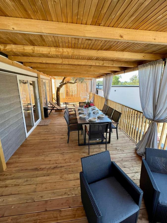Villa Family Grand De Luxe Mobilhome Selce Exterior photo